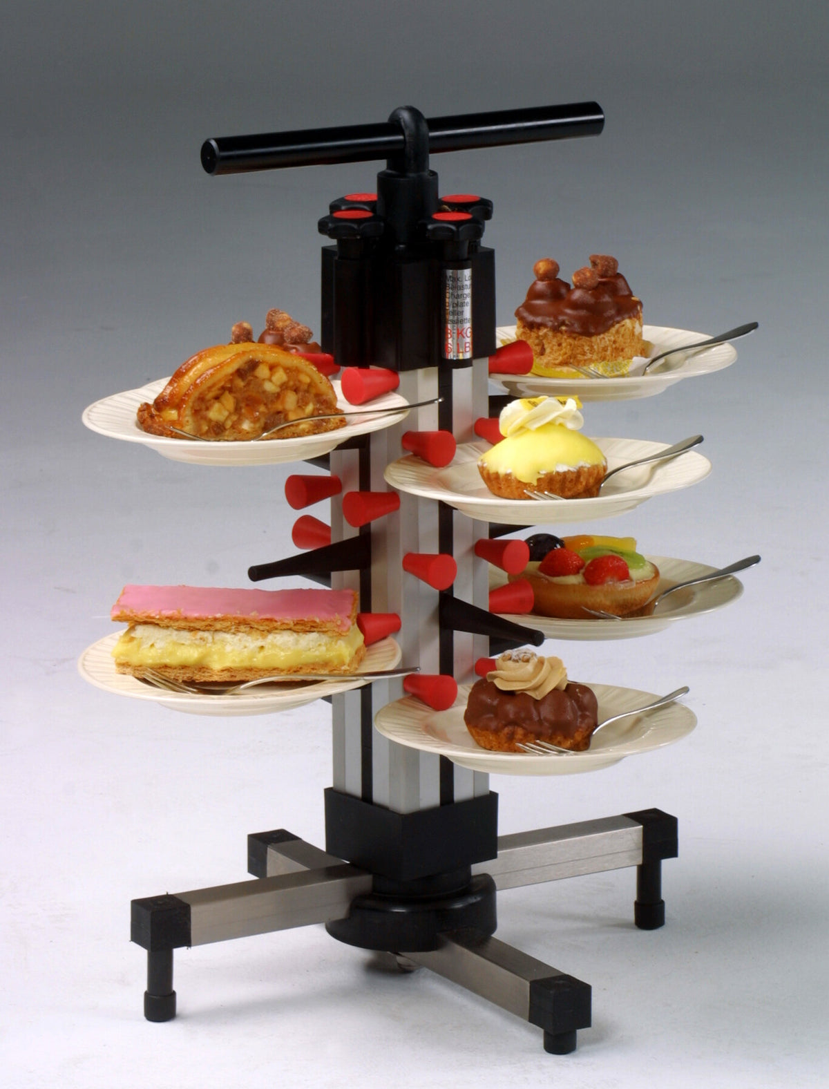 Saro TM-12 plate stacker, tabletop rack holding plated dishes