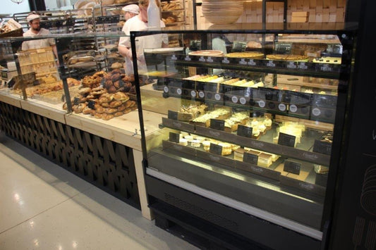 Patisserie Serve-Over Counter, Full Glass, +10°C