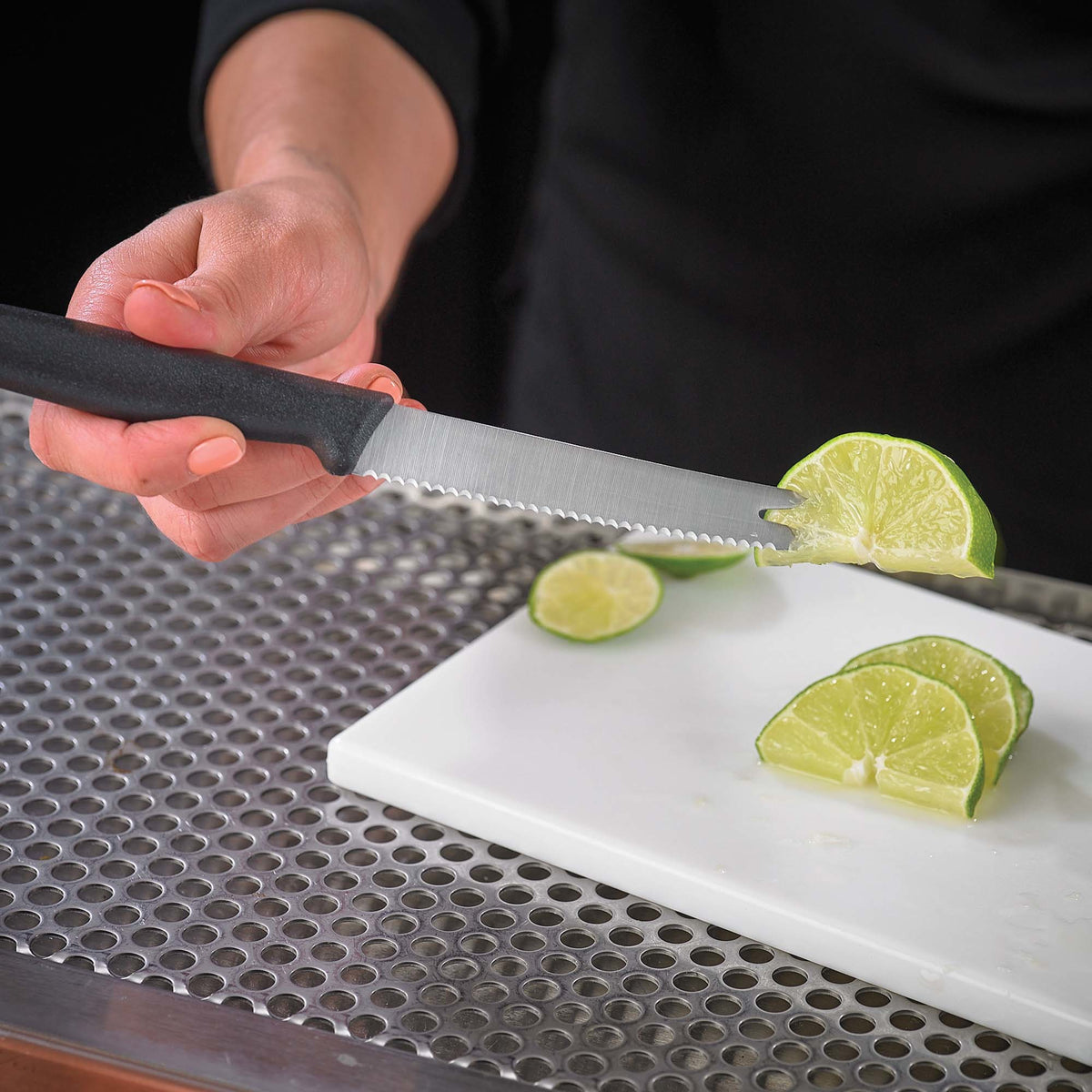 Fruit Knife, 2 Tine End - Wavy Edge,Bulk, 107mm
