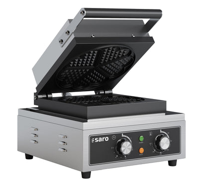 Saro ILONA heart waffle maker, open with heart-shaped plates