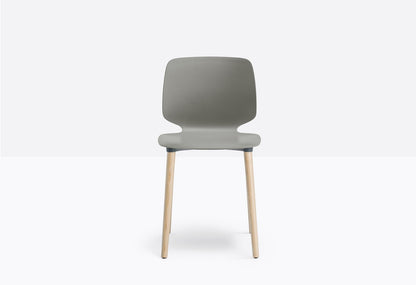 Babila Dining Chair, Ash Legs, Technopolymer Shell