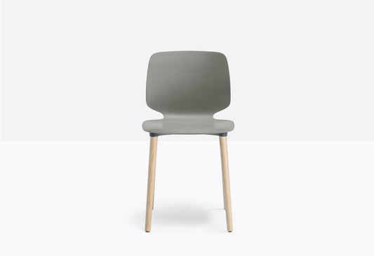 Babila Dining Chair, Ash Legs, Technopolymer Shell