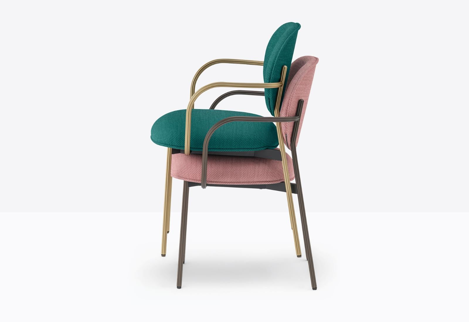 Blume Stackable Armchair, Aluminium, Upholstered