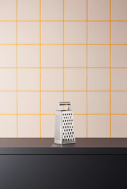 Was Square Grater, 19 x 10 x 7.5 cm