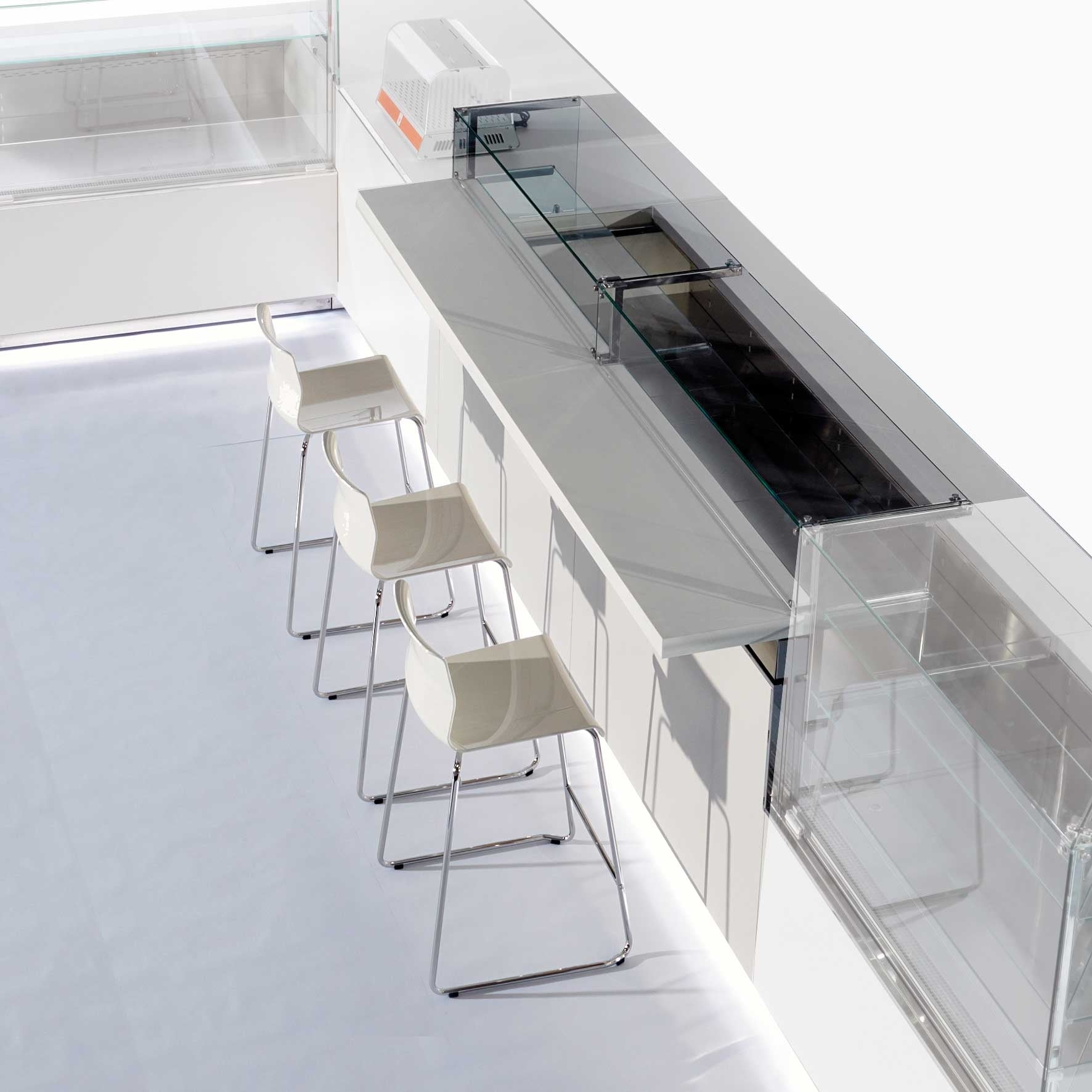 Barcellona Serve-Over Counter, Refrigerated & Hot