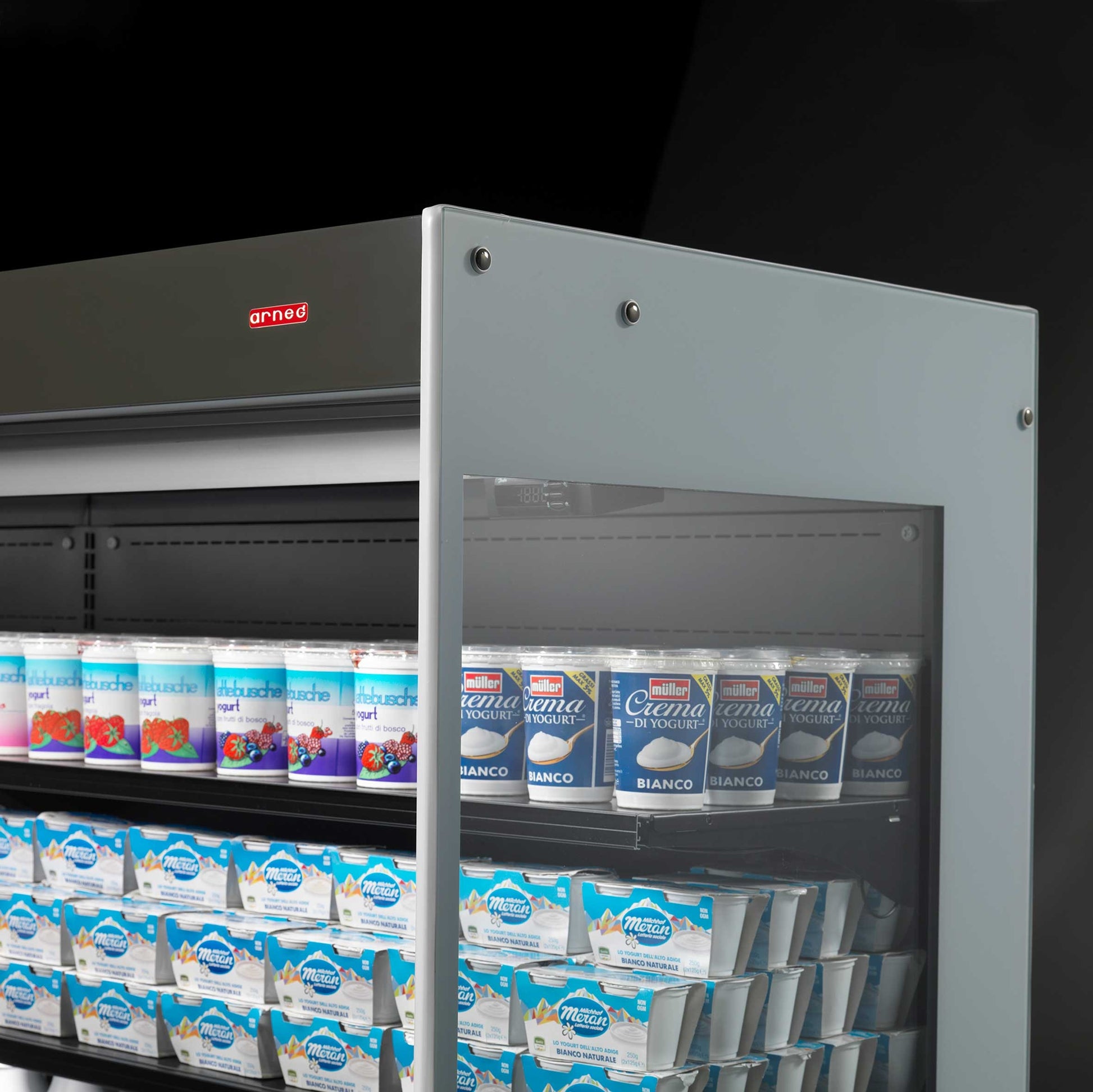 Panama Open Semi-Vertical Display, 0/+4°C, Remote