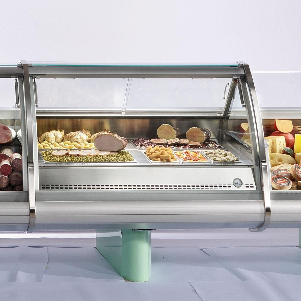 Refrigerated Serve-Over Counter, Remote