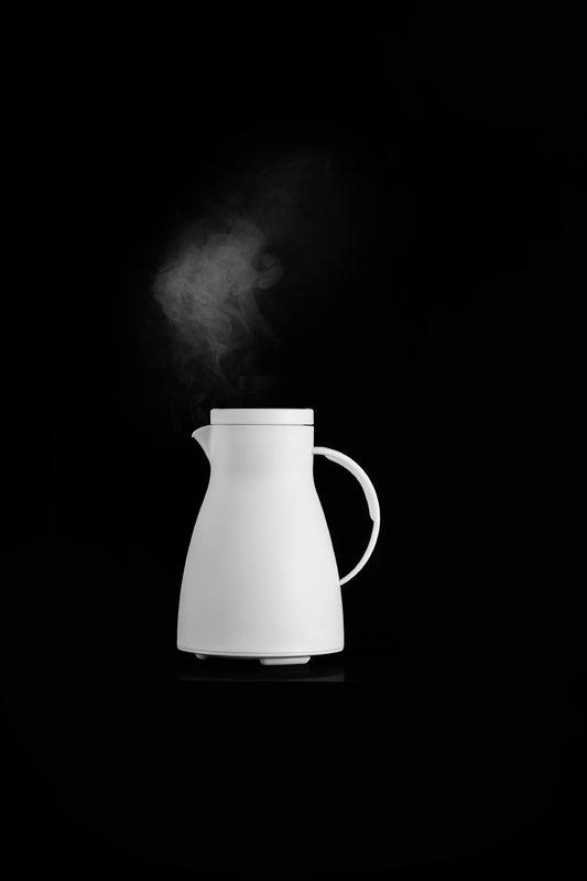 Was White Polypropylene Vacuum Jug, 0.7 L