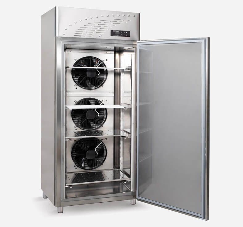 Blast Chiller & Shock Freezer Cabinet, 2.5 kW