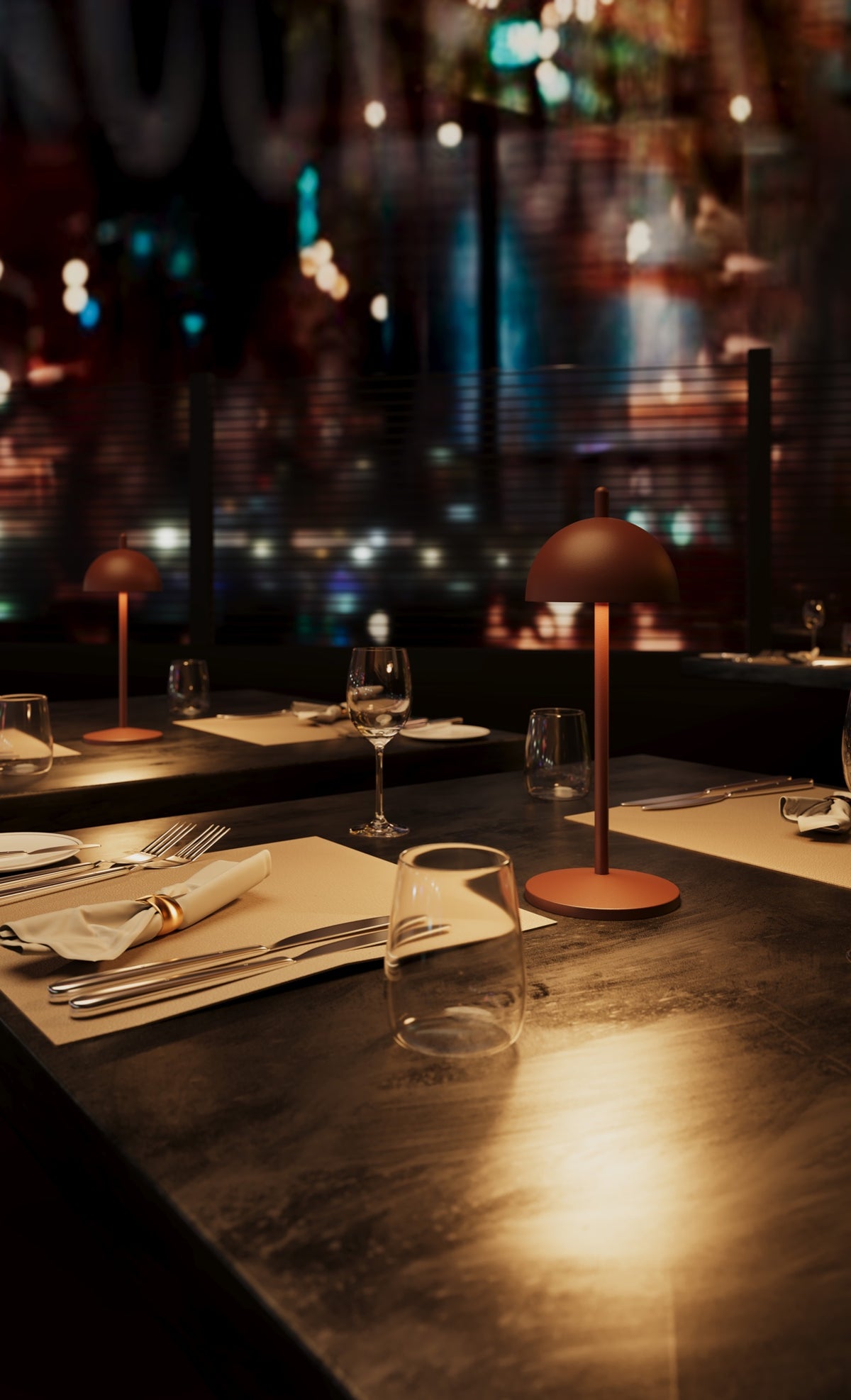Yuyu Alice LED Table Lamp, Corten Matt