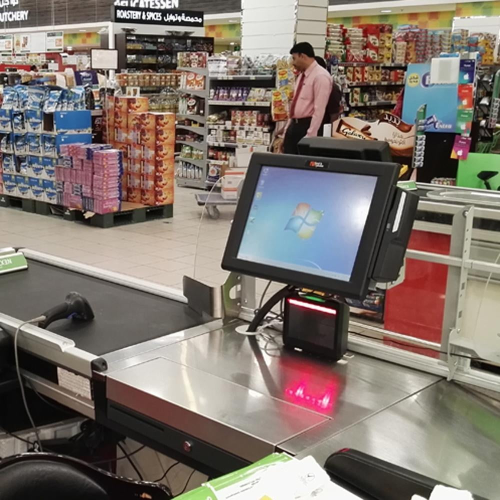 Quadra Checkout Counter, Motorized Conveyor Belt