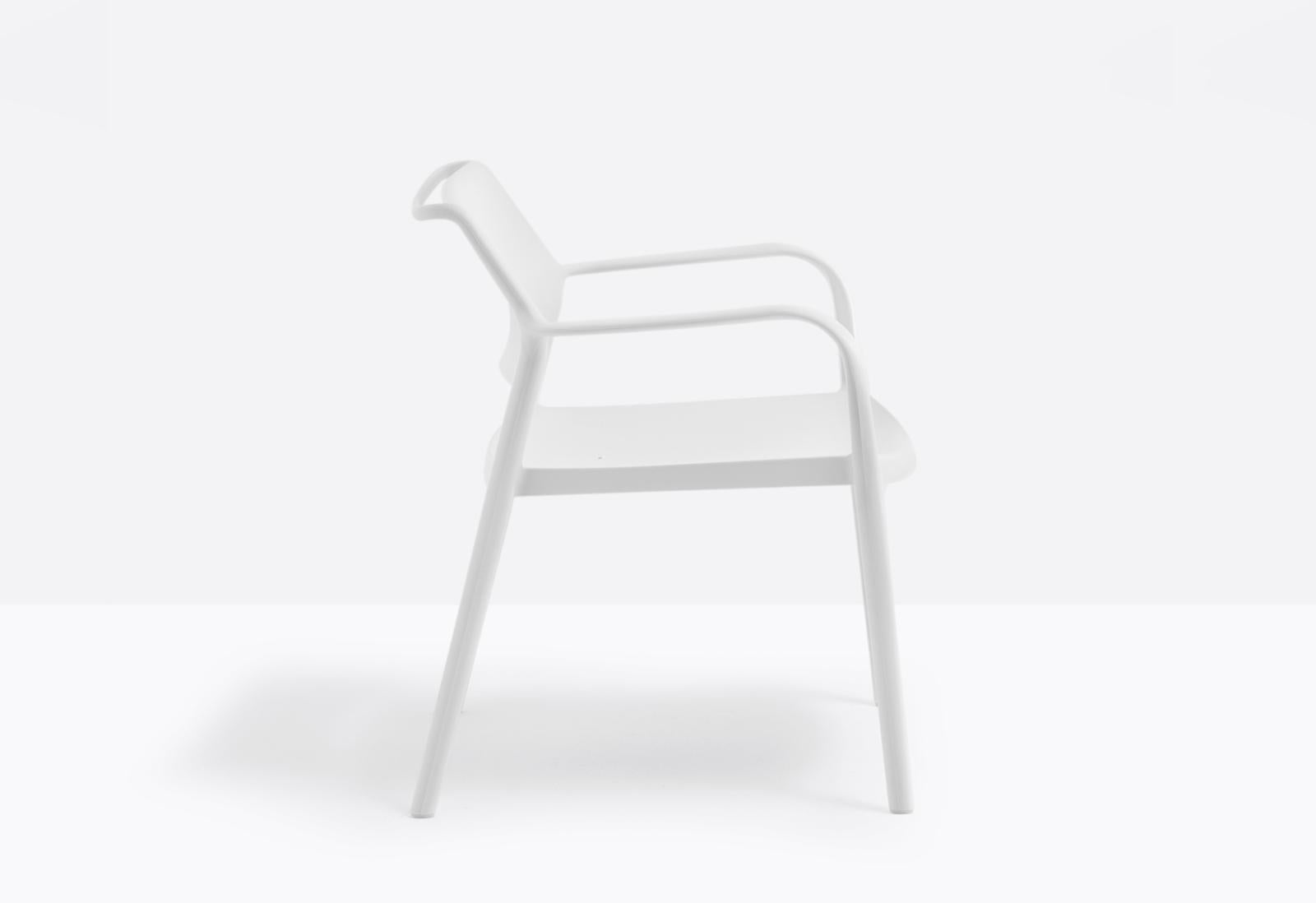 Ara Lounge Armchair, Polypropylene