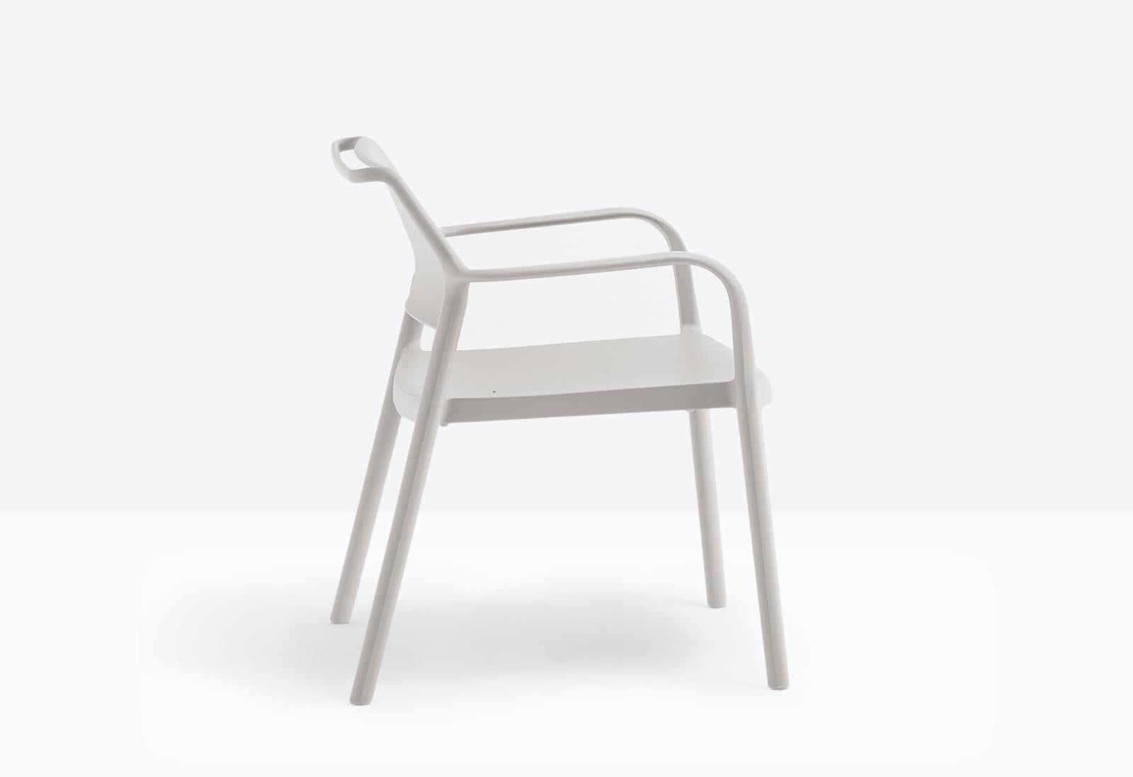 Ara Lounge Armchair, Polypropylene