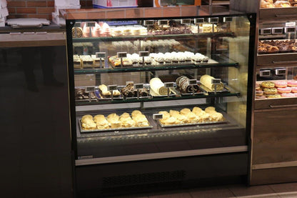 Patisserie Serve-Over Counter, Full Glass, +10°C