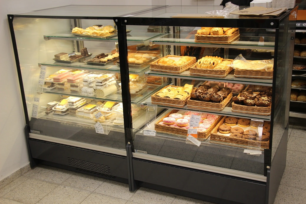 Patisserie Serve-Over Counter, Full Glass, +10°C