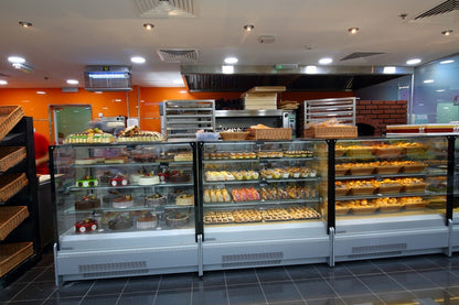 Patisserie Serve-Over Counter, Full Glass, +10°C