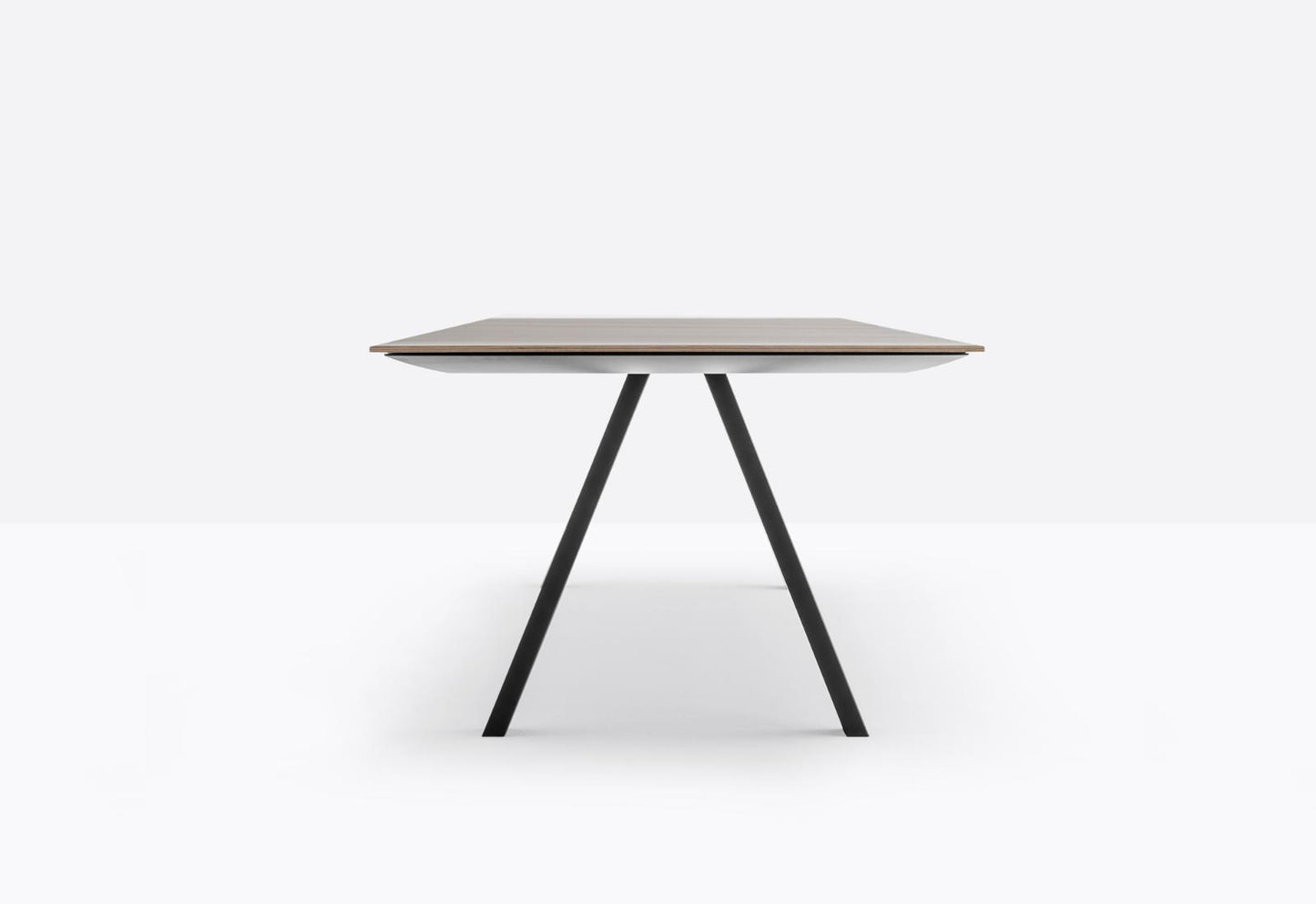 Arki Trestle Dining Table, 2000×1000×740 mm