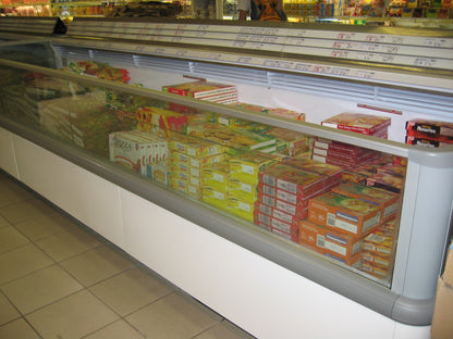 Closed Refrigerated Island, Frozen Food Display