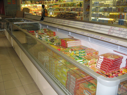 Closed Refrigerated Island, Frozen Food Display