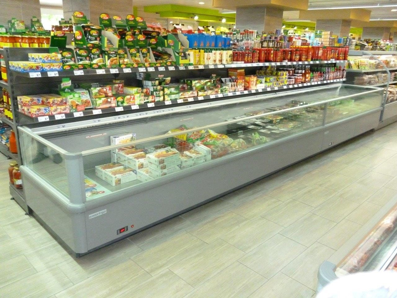 Closed Refrigerated Island, Frozen Food Display