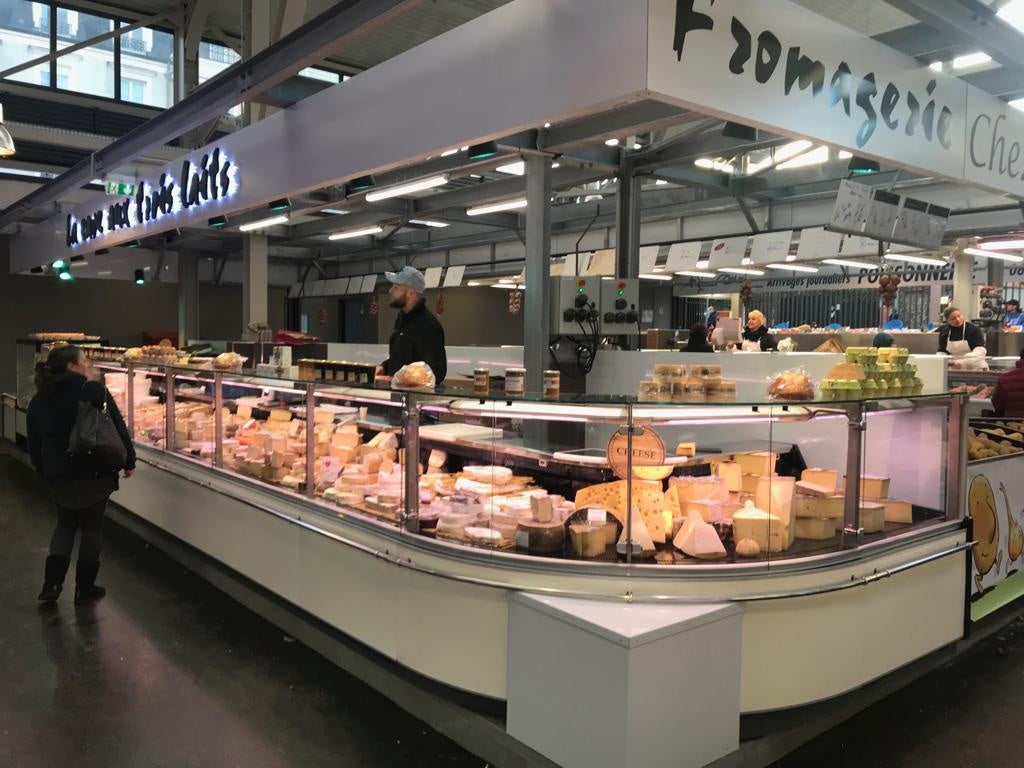 Refrigerated Serve-Over Counter, Straight Glass