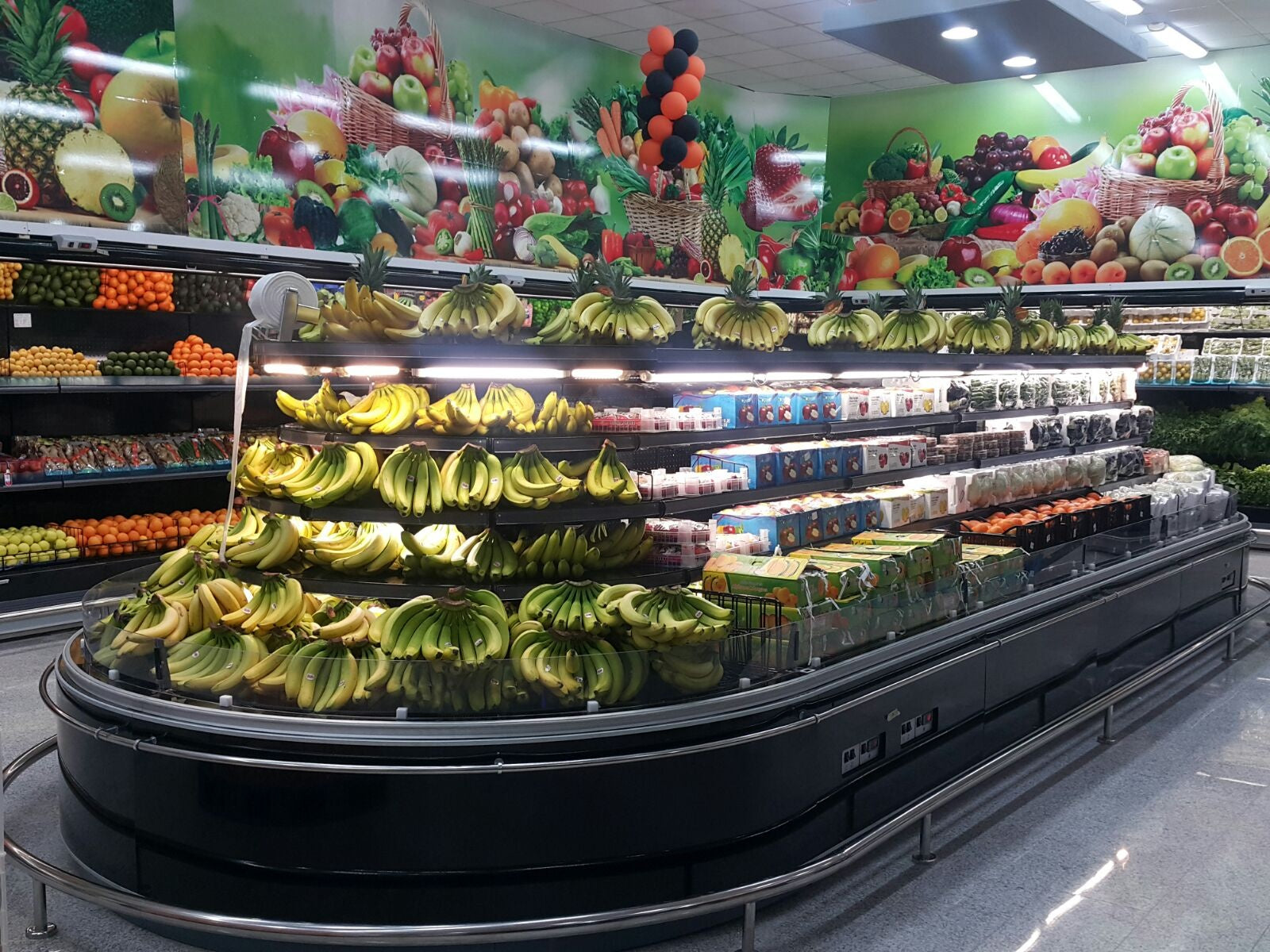Open Semi-Vertical Refrigerated Display