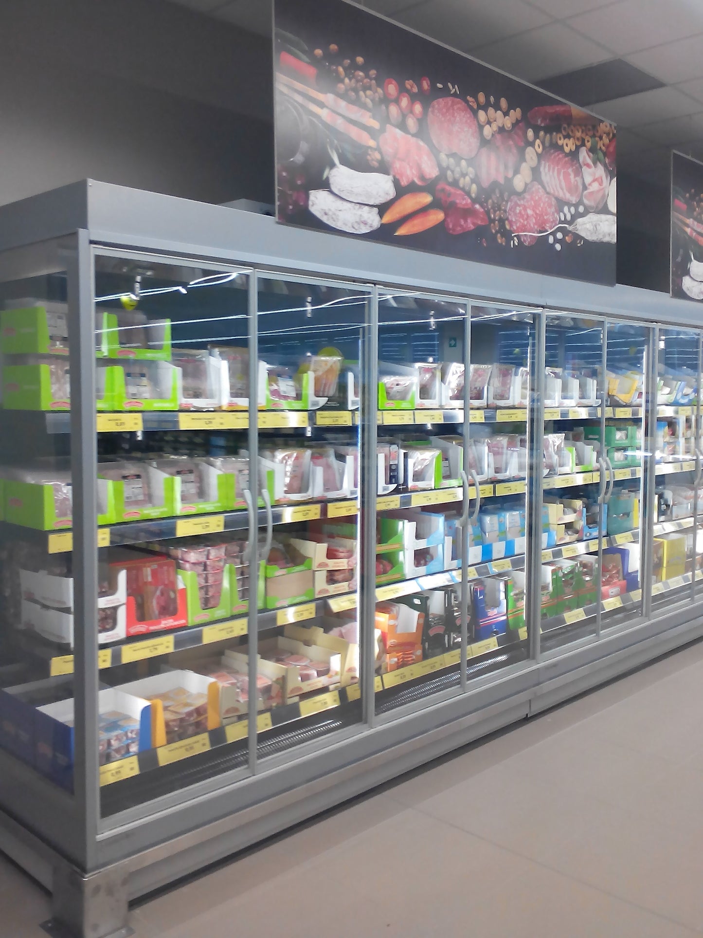 Venezia Overview Wall Multideck, Glass Doors, LED