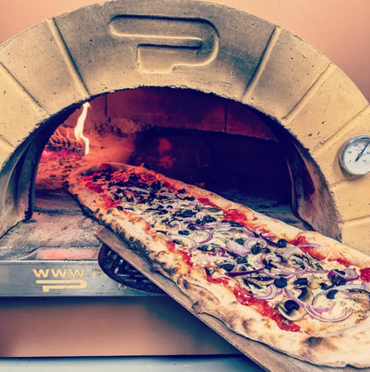 Pizza al metro baked in a Pavesi Forni RPM 140/180 oven