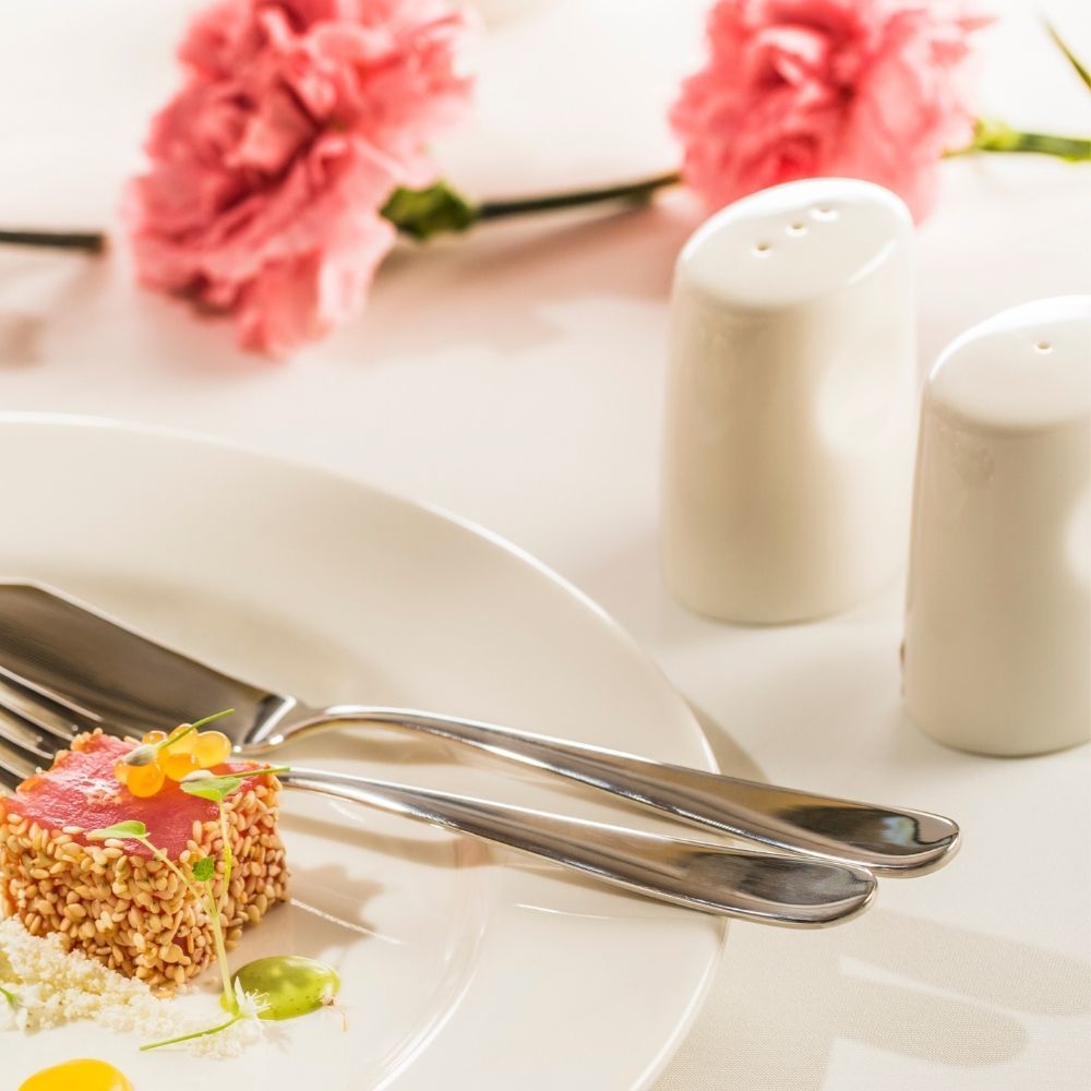 Fine Dine pepper shaker