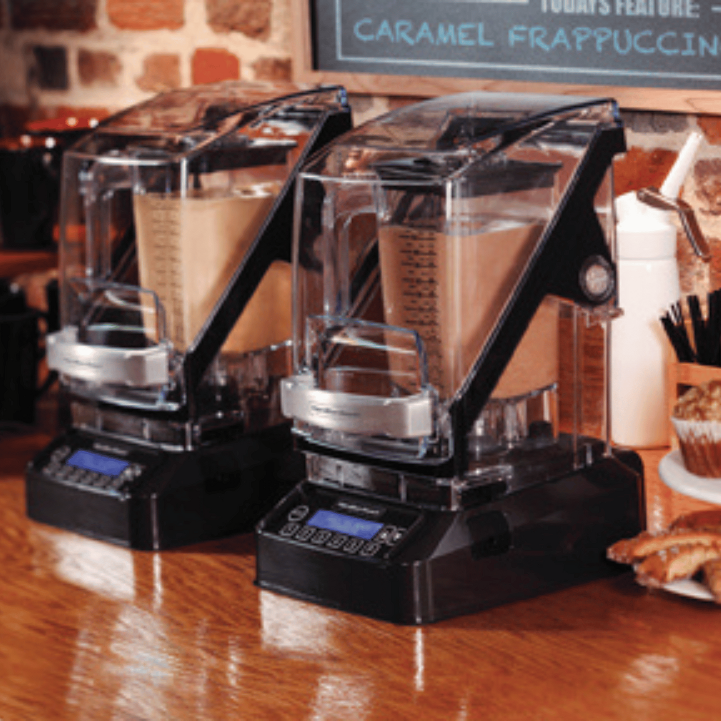 Hamilton Beach Commercial® Eclipse™ High-Performance Blender with 64oz/ 2L Wave~Action® container - HBH755R-CE Series