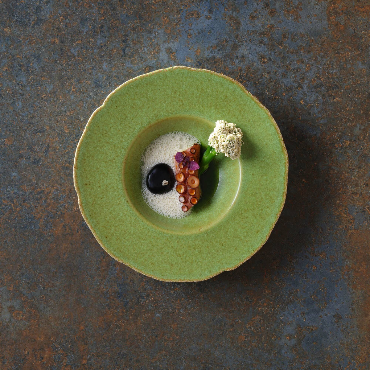presentation plate