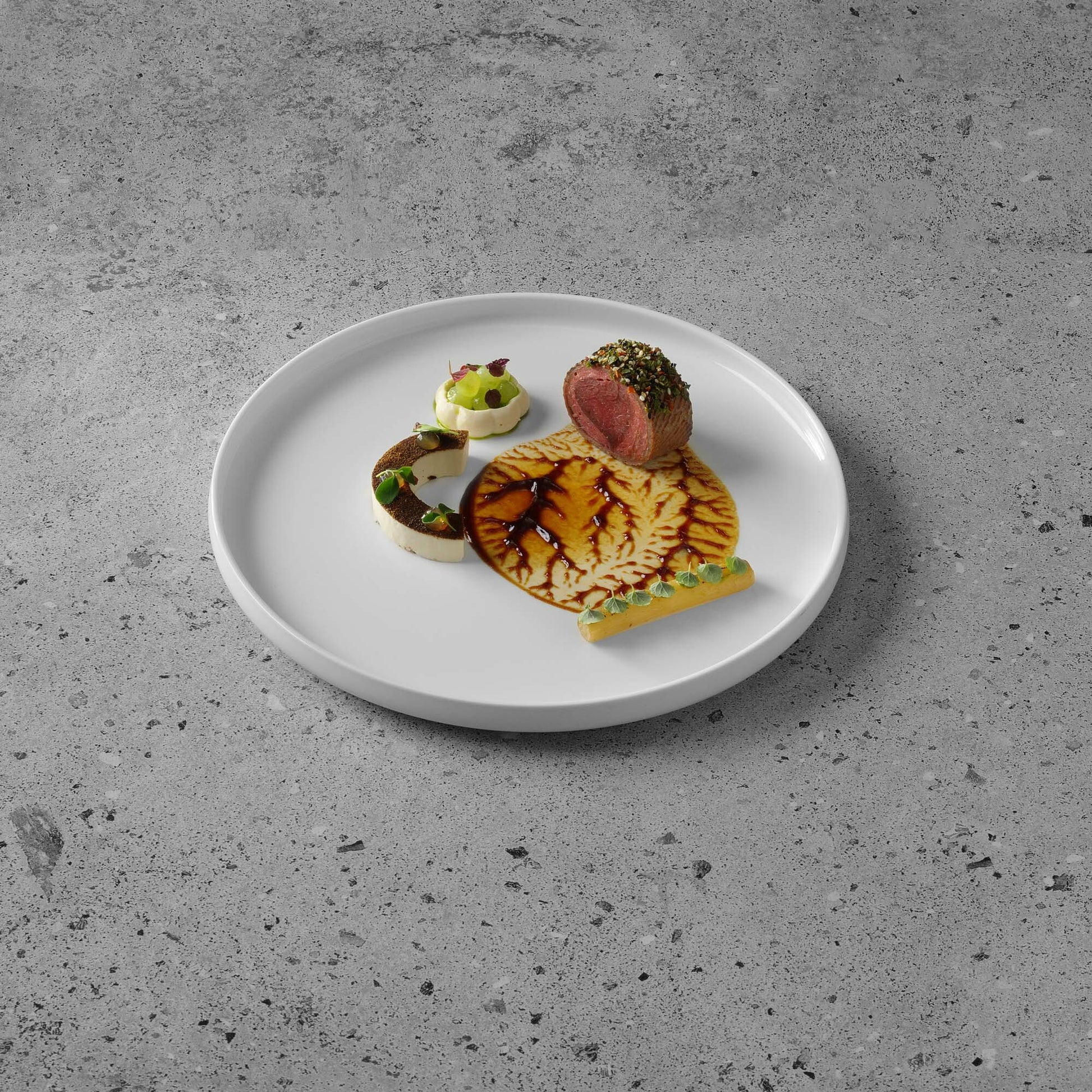 Fine Dine Pure plate with high rim