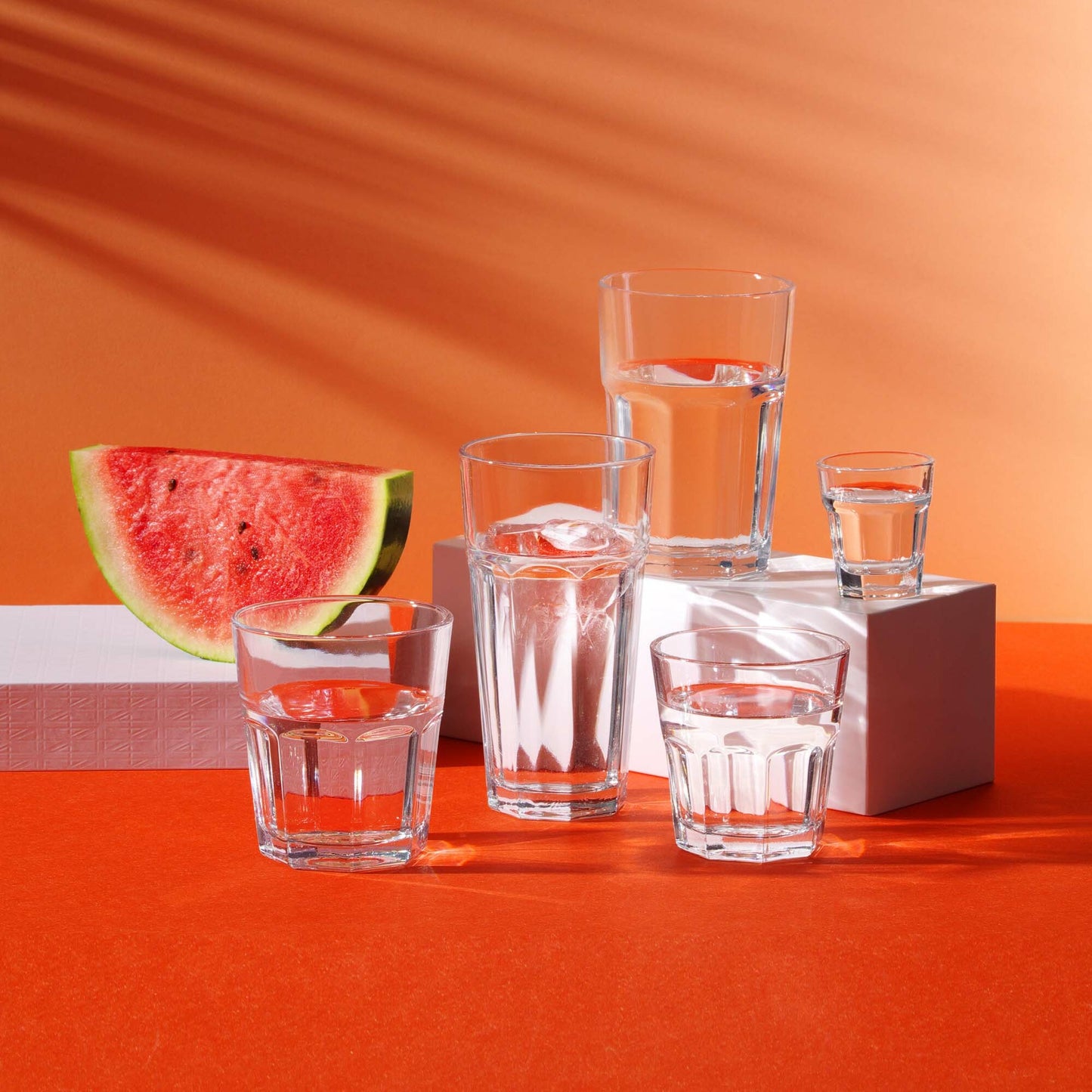 Amsterdam glass, LAV