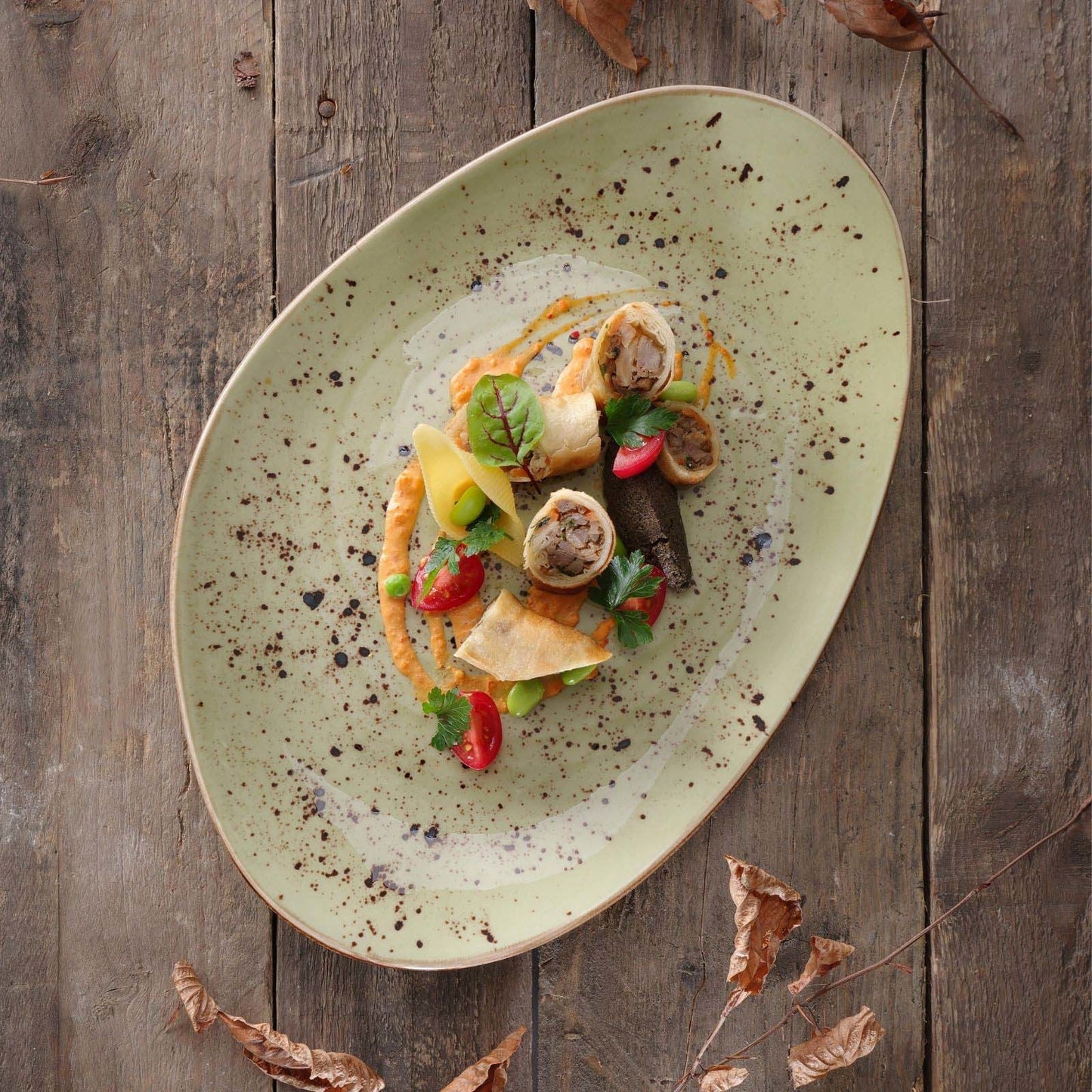 Fine Dine organic shape plate, 350x210mm