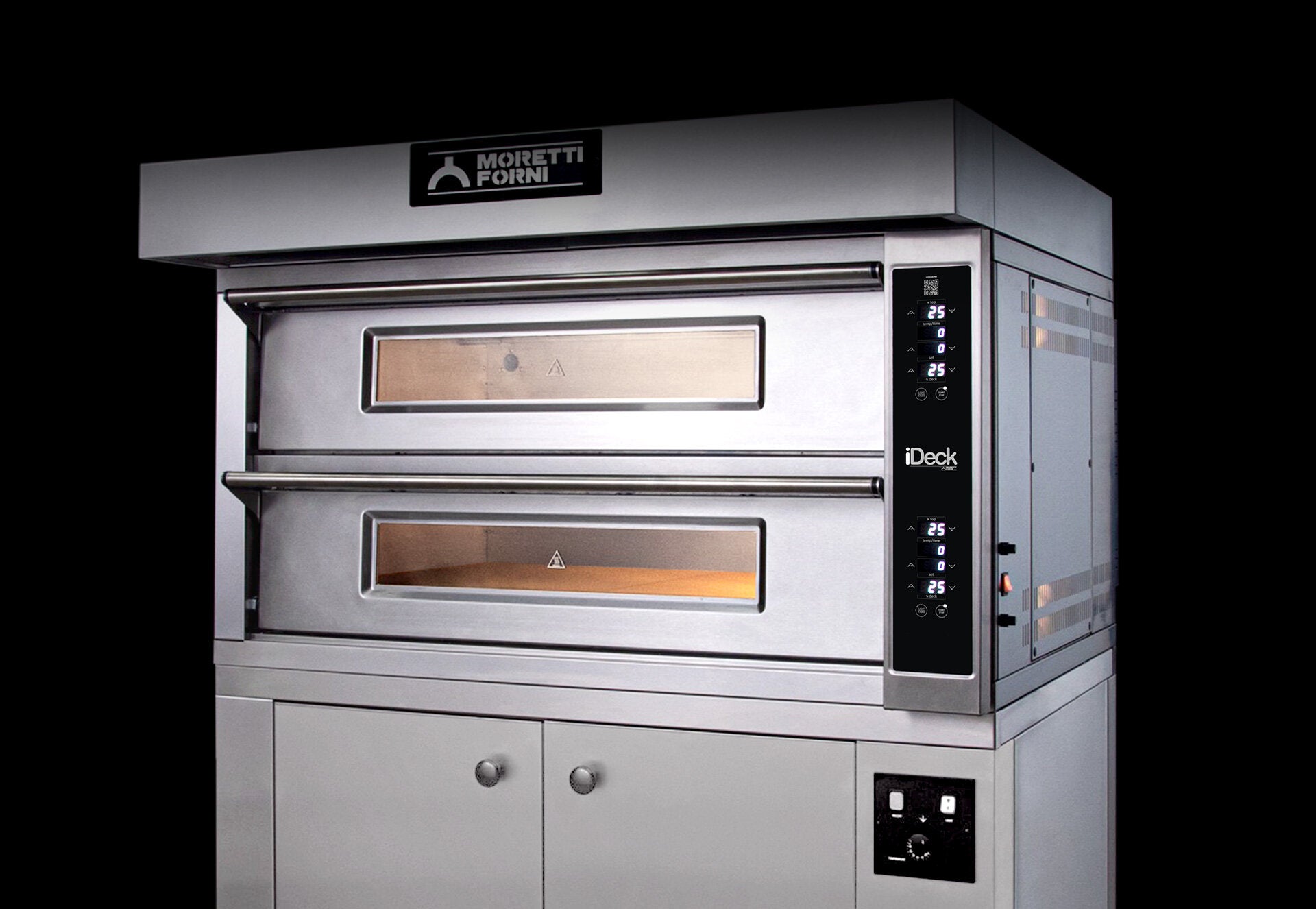 Moretti Forni iDeck double-deck electric pizza oven, angled view