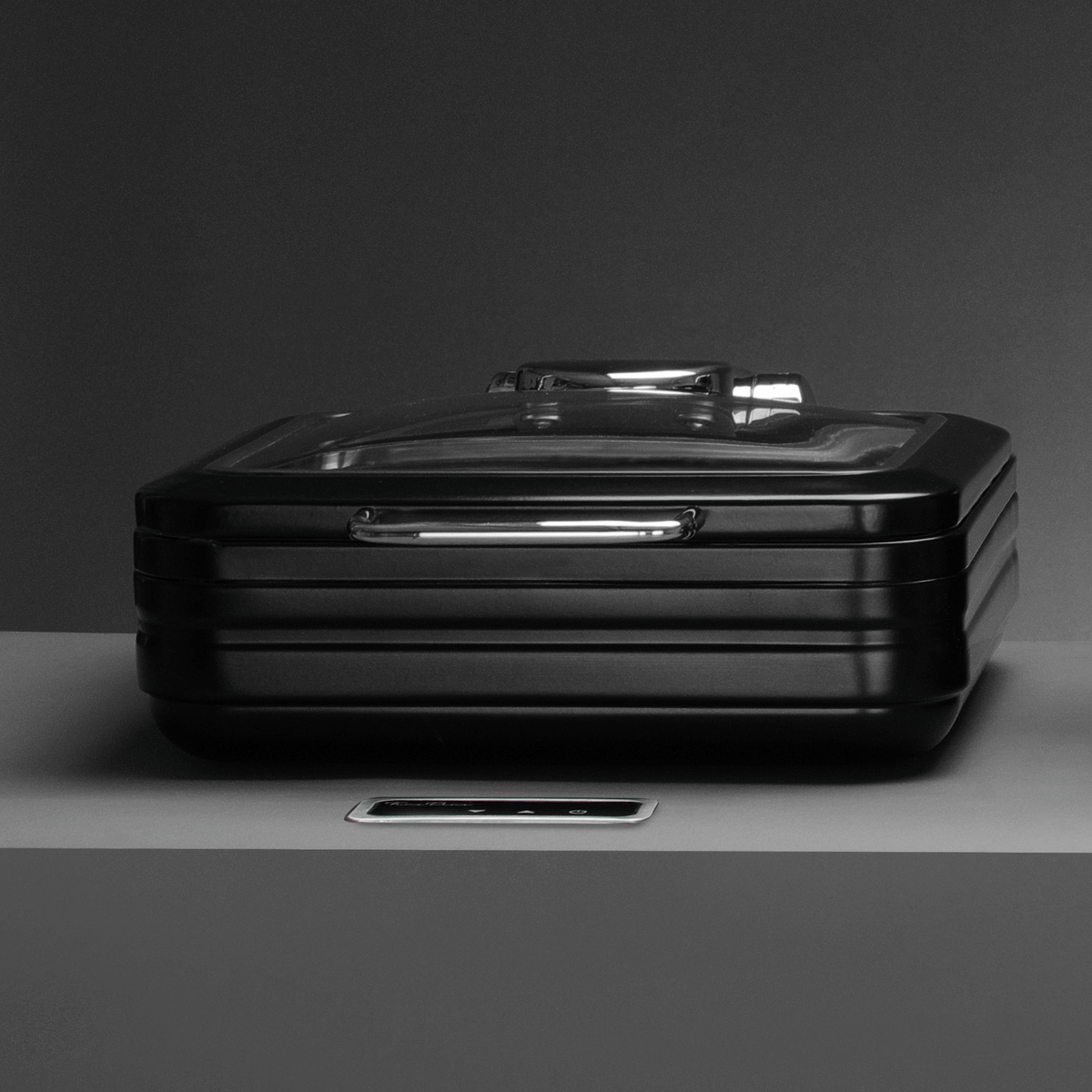De Luxe Black Induction Chafing Dish with Glass Lid, GN 2/3