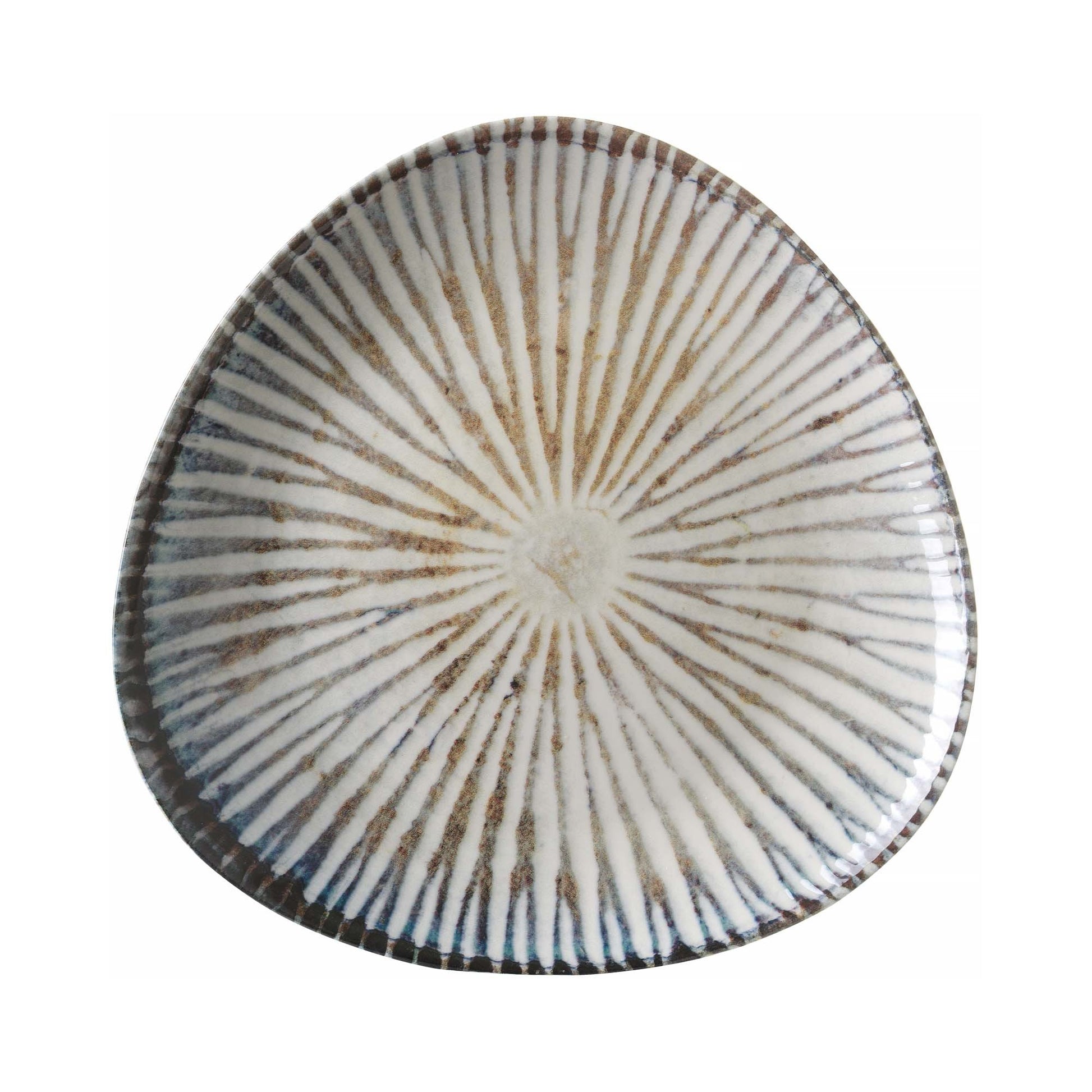 Fine Dine triangular plate - 190mm