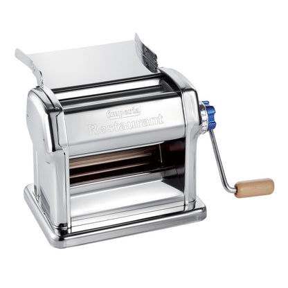 Imperia Restaurant Manuale pasta sheeter, front view with crank handle