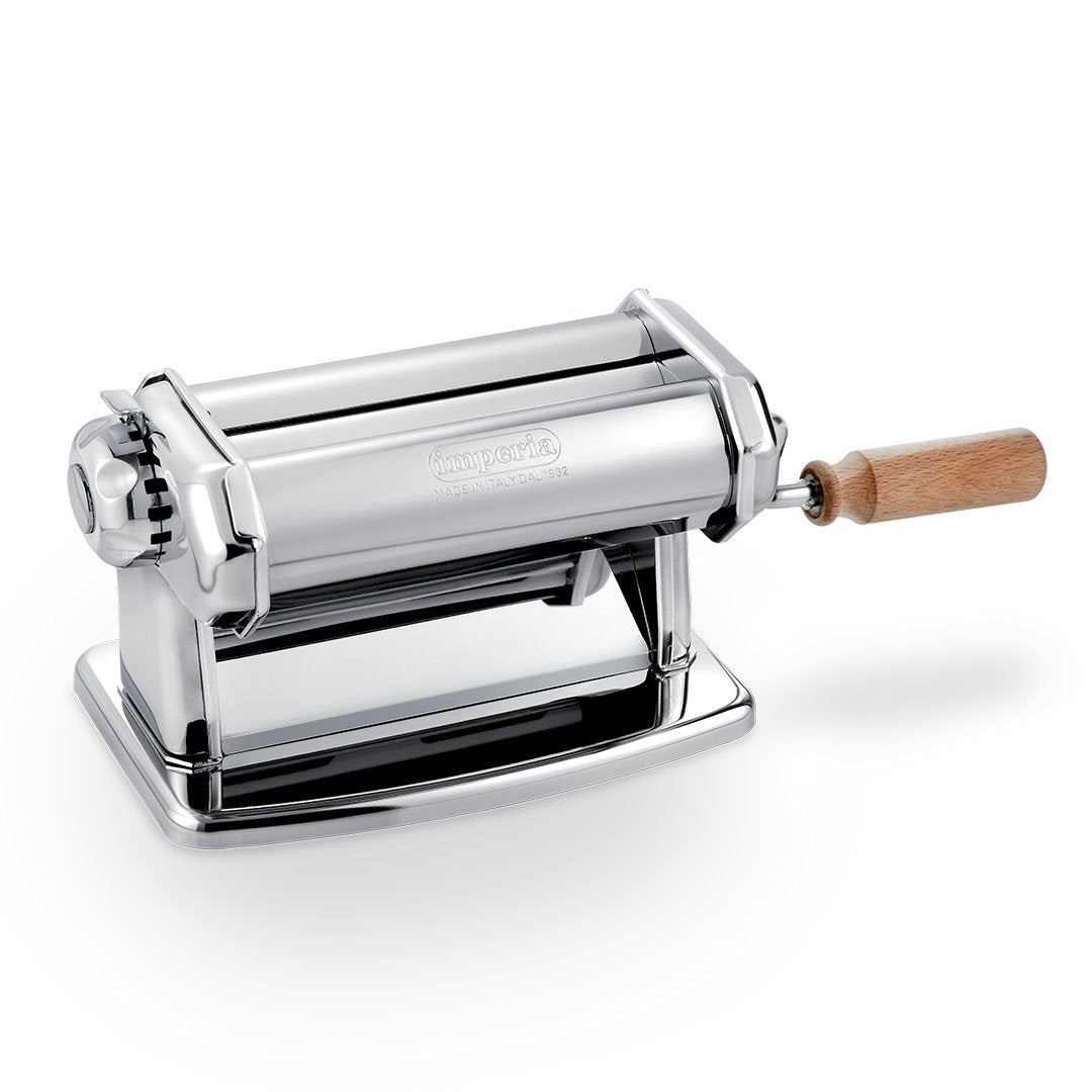 Imperia Sfogliatrice manual pasta sheet roller, front view